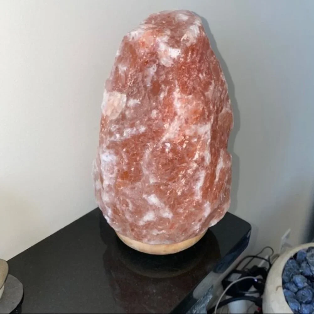 Gorgeous Stylish Modern Orange‎ Himalayan Salt Lamp